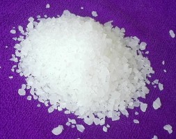 濟南無鐵硫酸鋁顆粒